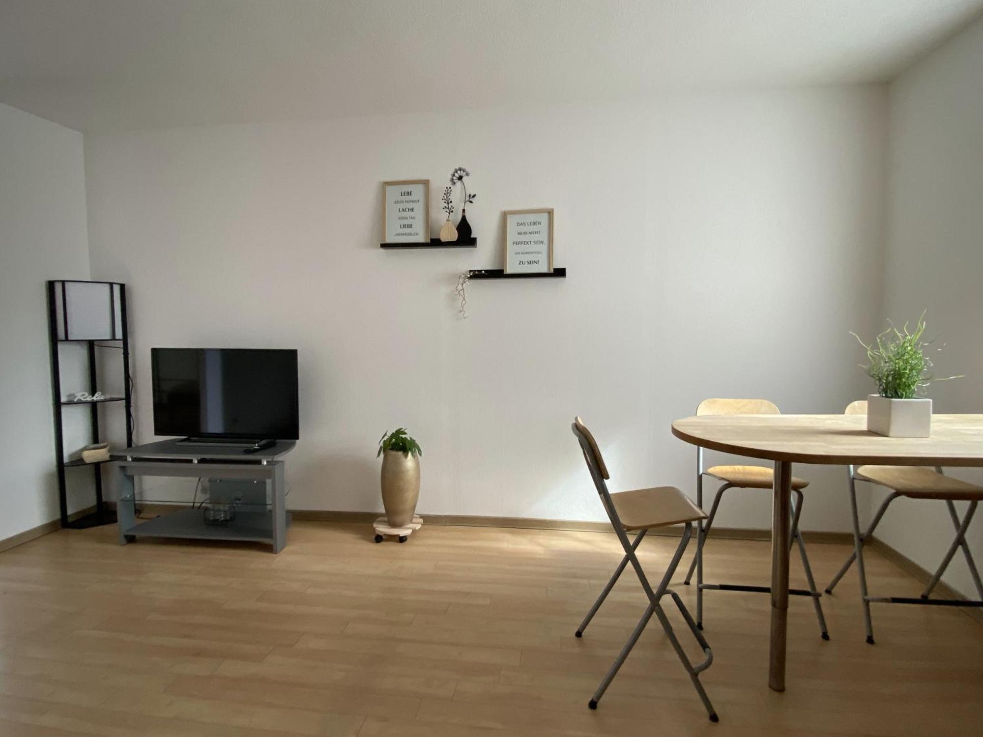 Neu In Schloss Naehe,parkplatz, Netflix Apartment Sögel